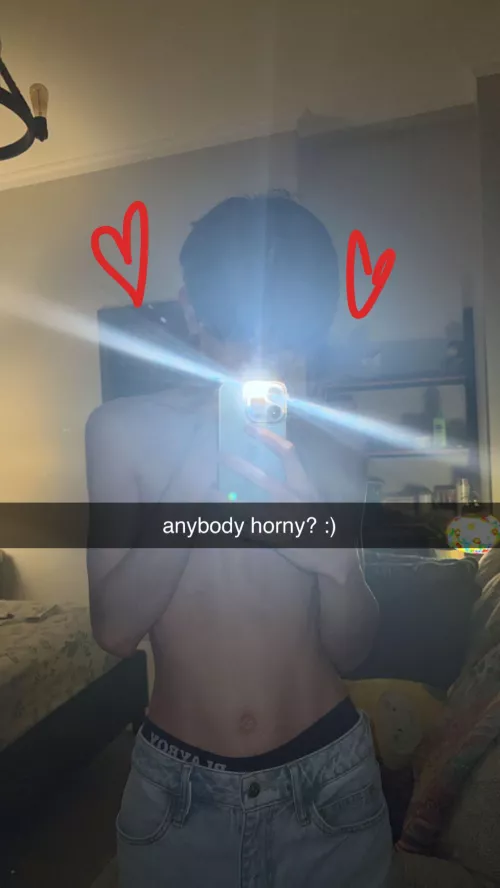 snap:ianaiko1311, any straight dudes want an asian boy to play with? hmu :)