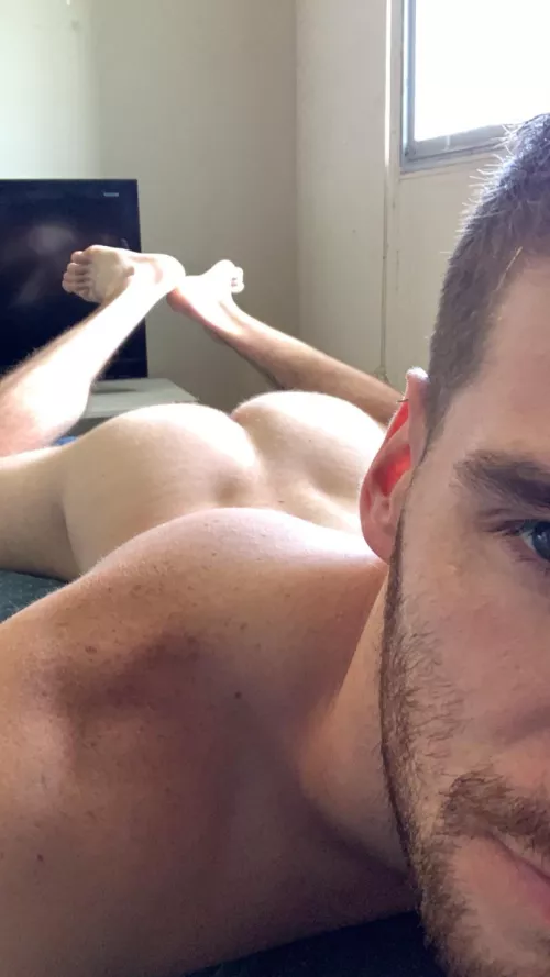 Thirsty Thursday calls for top ass ;) would you eat it?