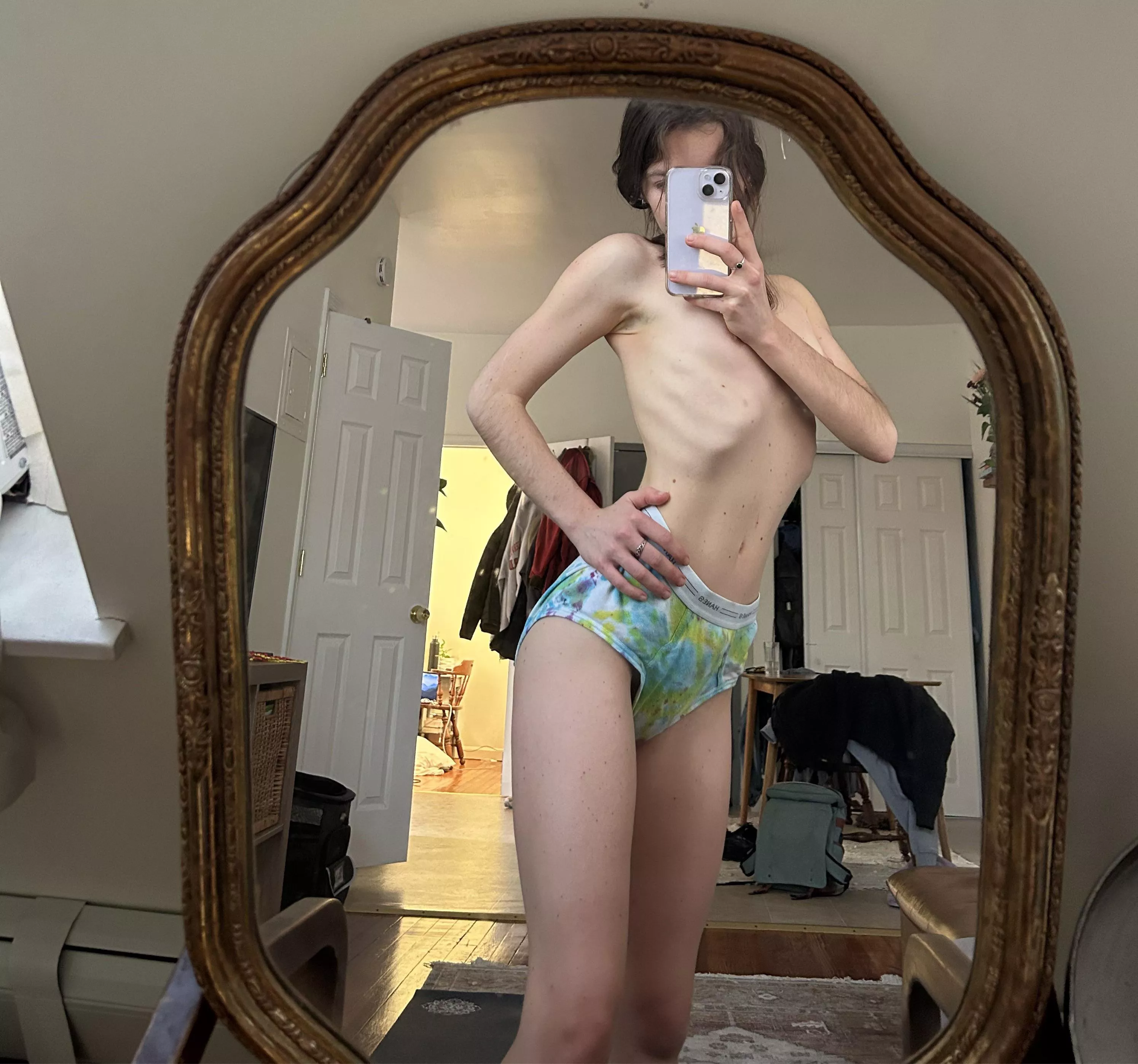 Tiny little girl waiting to be taken advantage of [img]