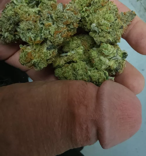 We only S(M)oke the best. Come taste.