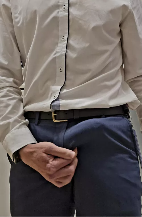 Who's up for a chat around the water cooler at work?