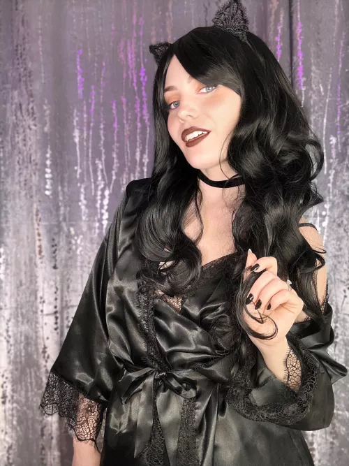 Will you be good for mommy Kitty ?