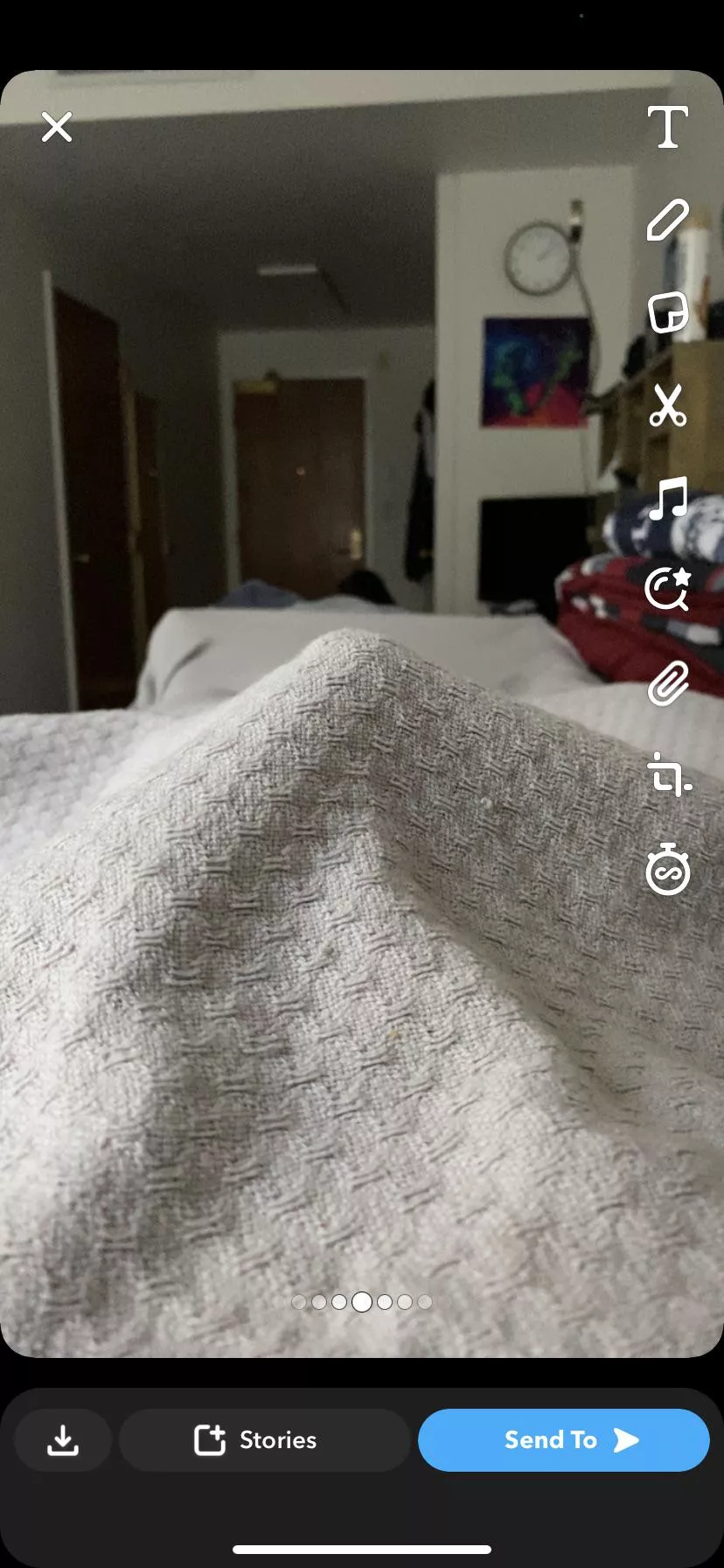 19 any daddies think they can help a frat boy cum on live? Older+++ snap:josh_k2031