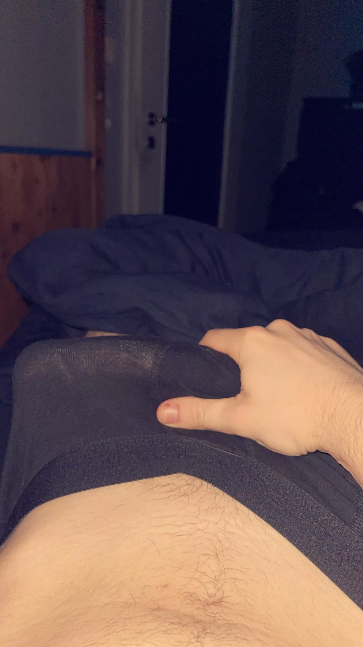 21 bored hmu on snap Rick3.4