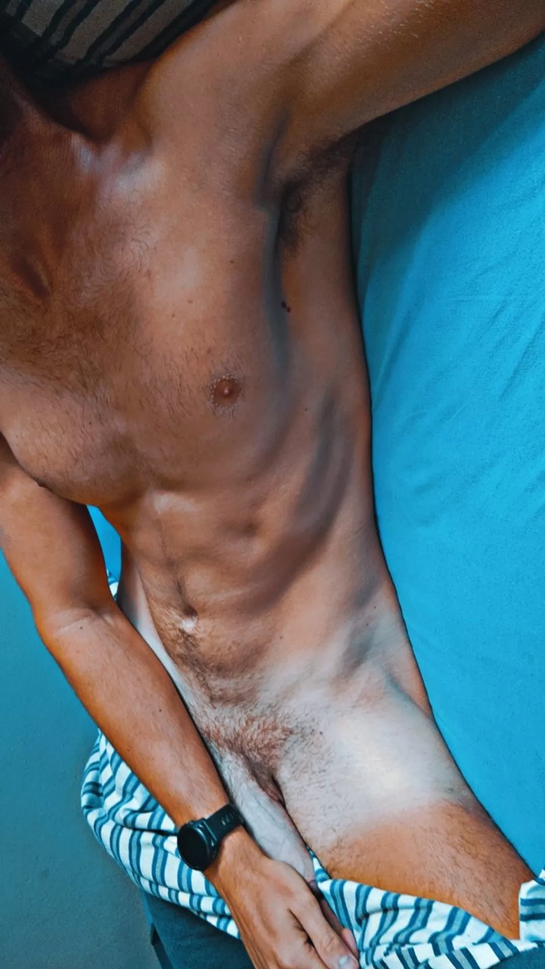 21 for hot good looking guys. Sc: g.tinchog face+