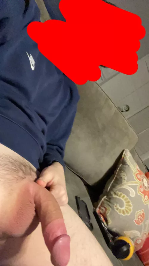 21 m us looking to trade with face and cock, hmu Light17734 anyone welcome latino+ chub+ uncut+ kinky+