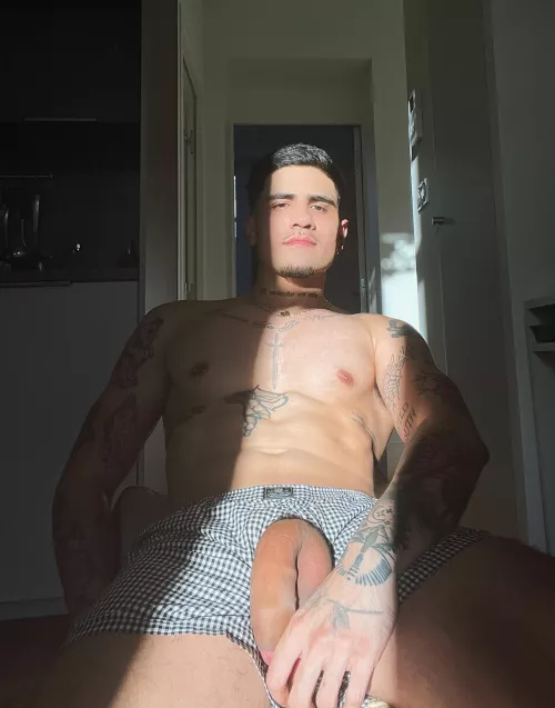 (28) wanna see it get hard in your mouth?