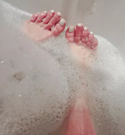 Always hated my toes but trying to embrace the feet I was blessed with