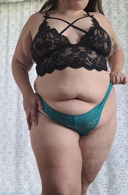 Big girls have a little something extra 😉