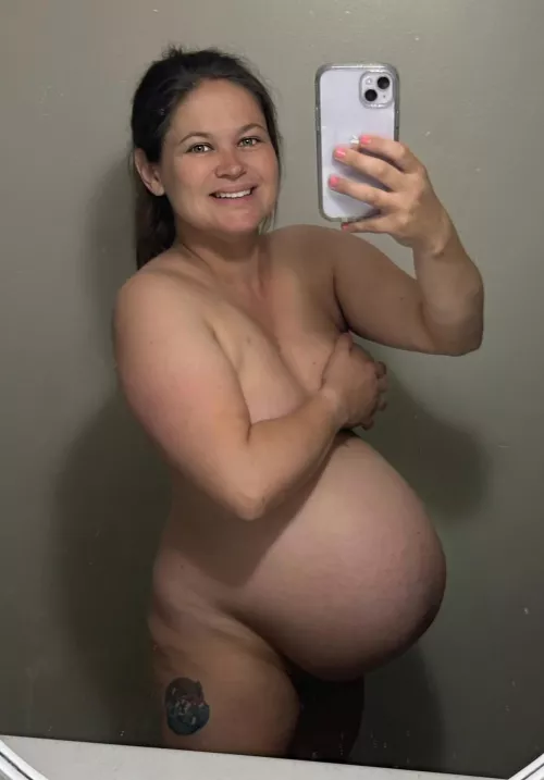 Bump is getting so big!