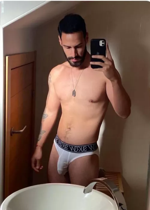 Come get lost in my world