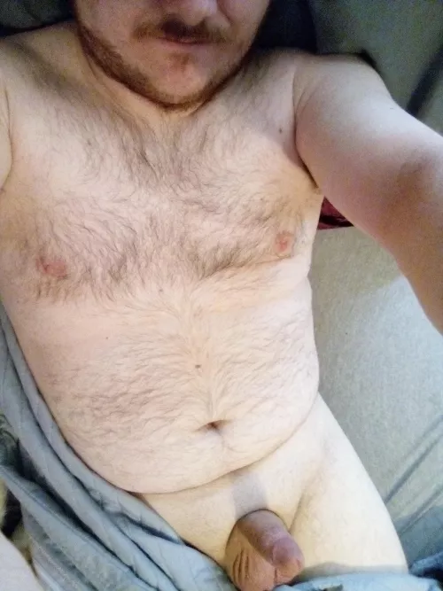 Could use some female company. 😘