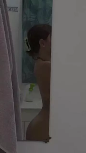 Do u like my (f) nude body