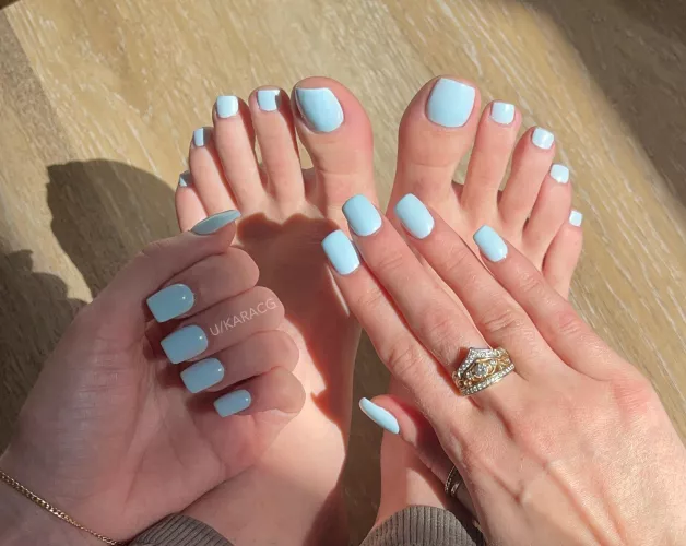 Do we like blue? 🤭💙 [oc]