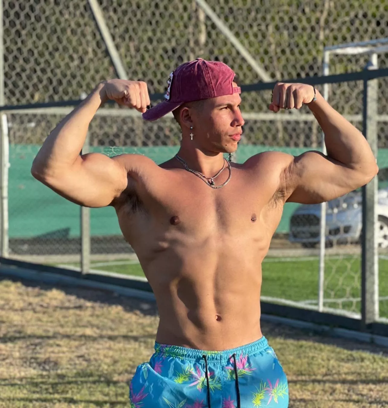 Do you like my armpits? 💪🏻🥵