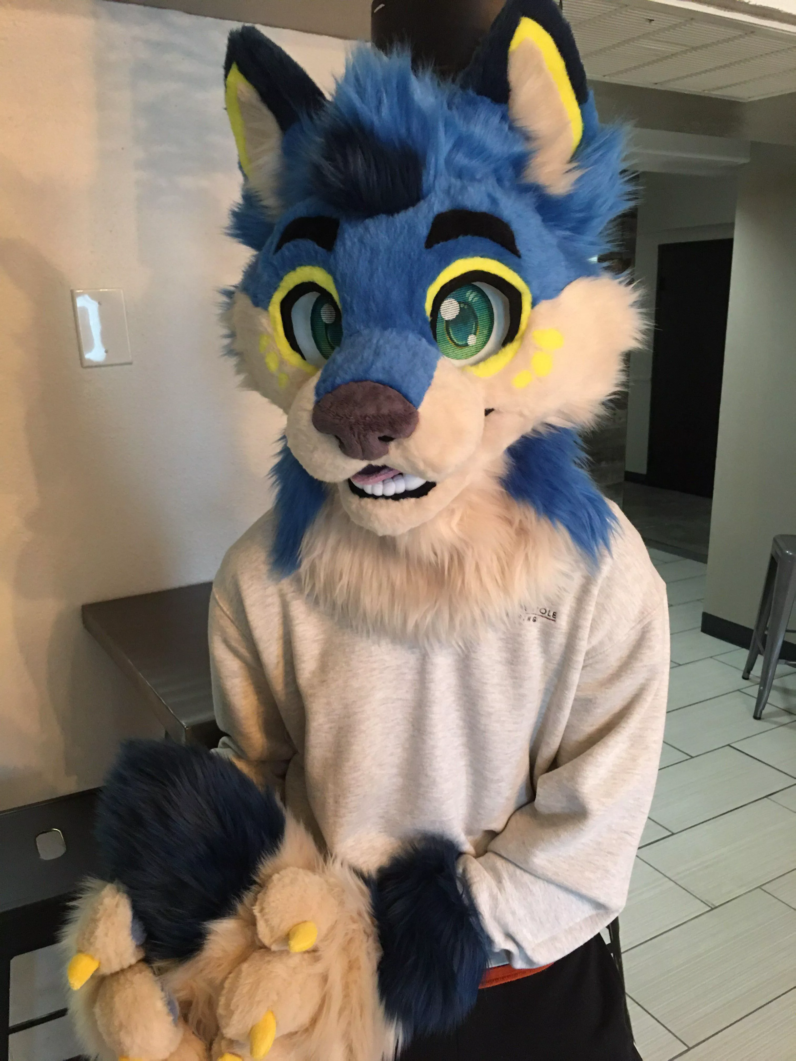 Happy Fursuit Friday!