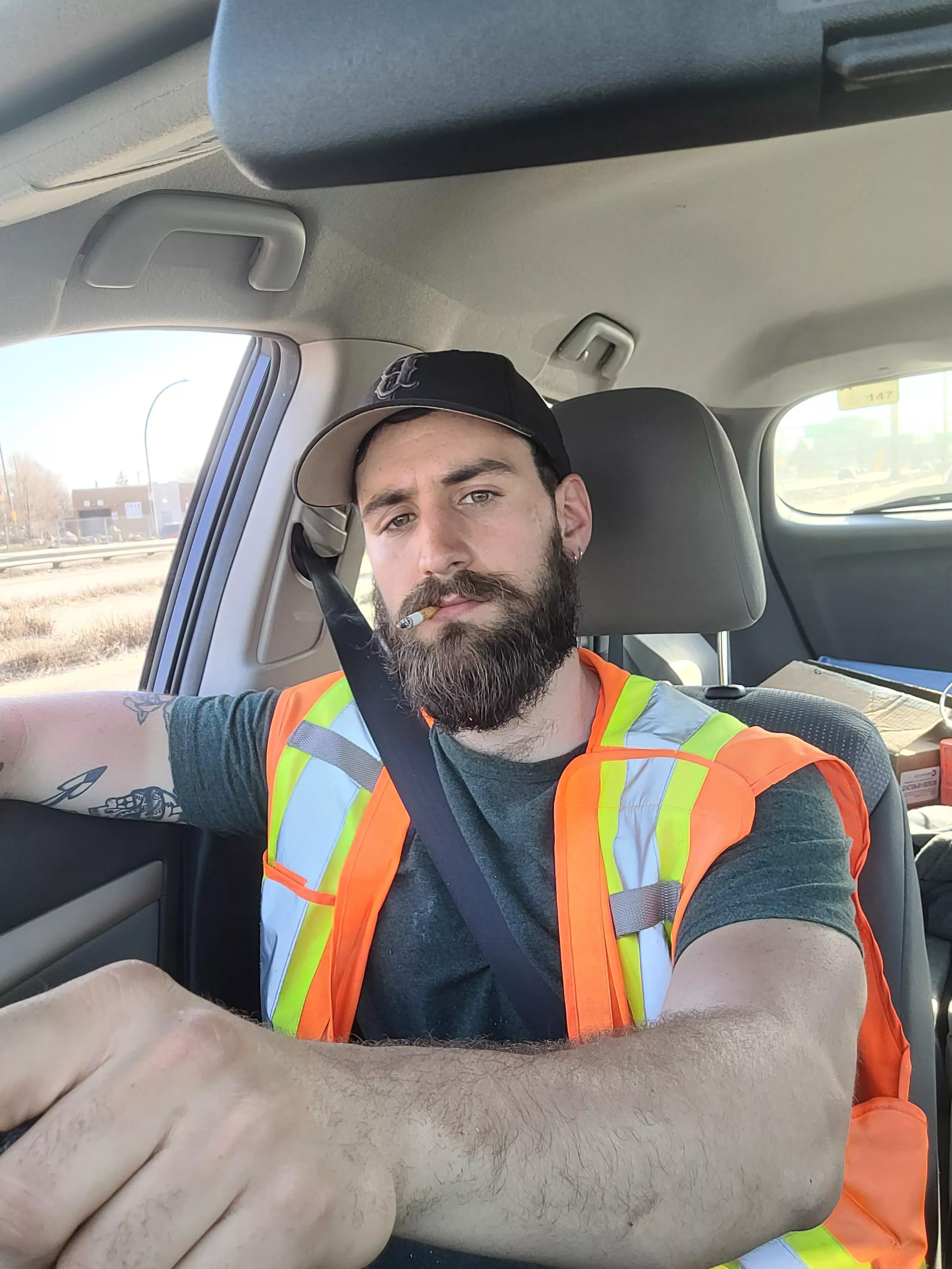 Hey bro, might need some help to unwind after a long day at work (29)