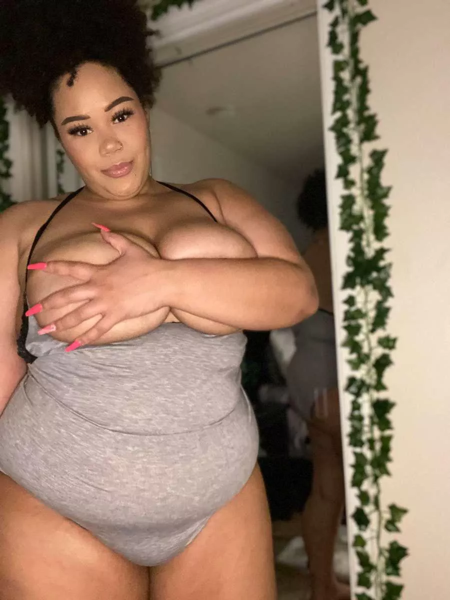 Hey daddy nasty bbw here