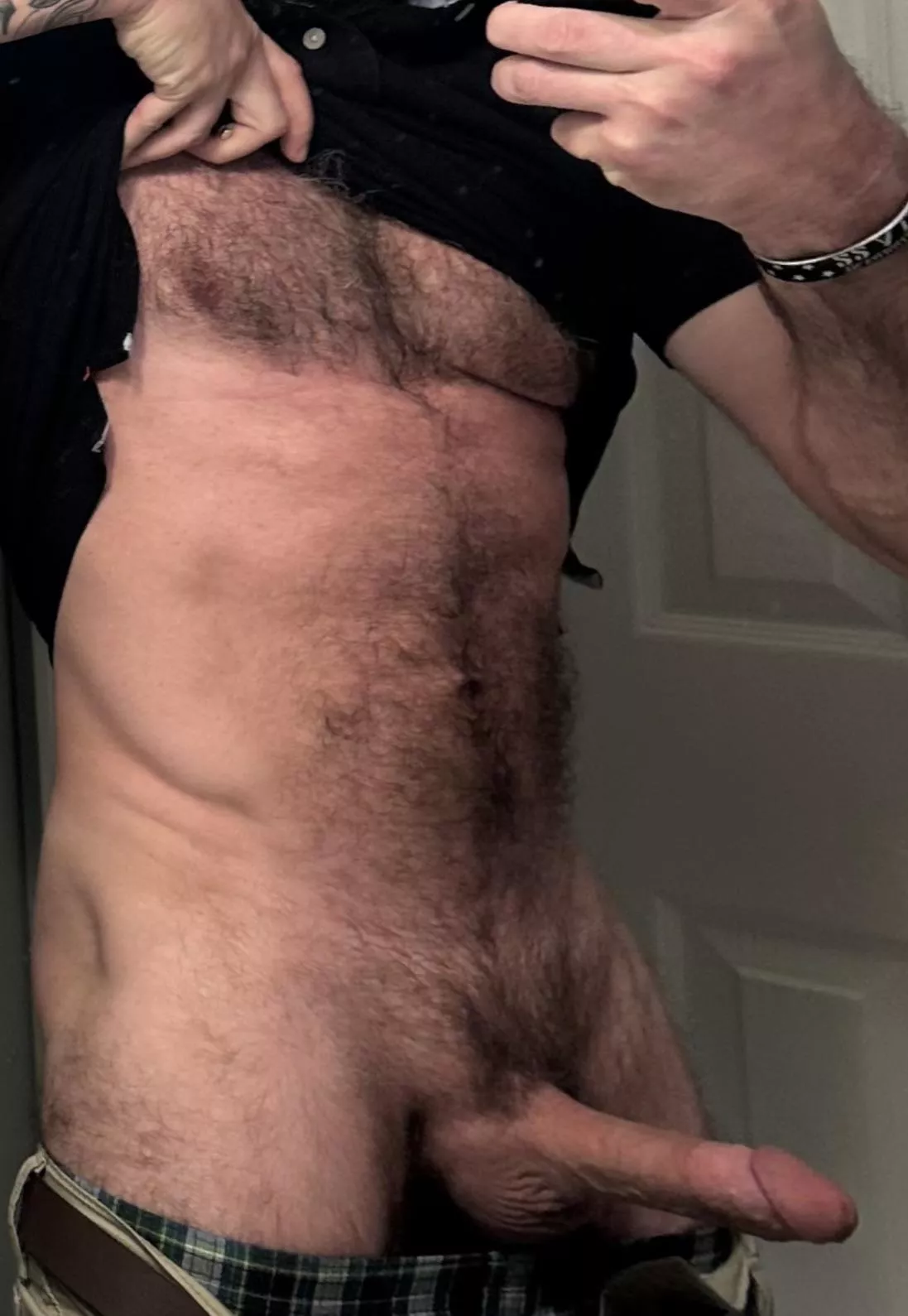 I have your College graduation gift ready. Unlimited cum that you’re not gonna waste(46)