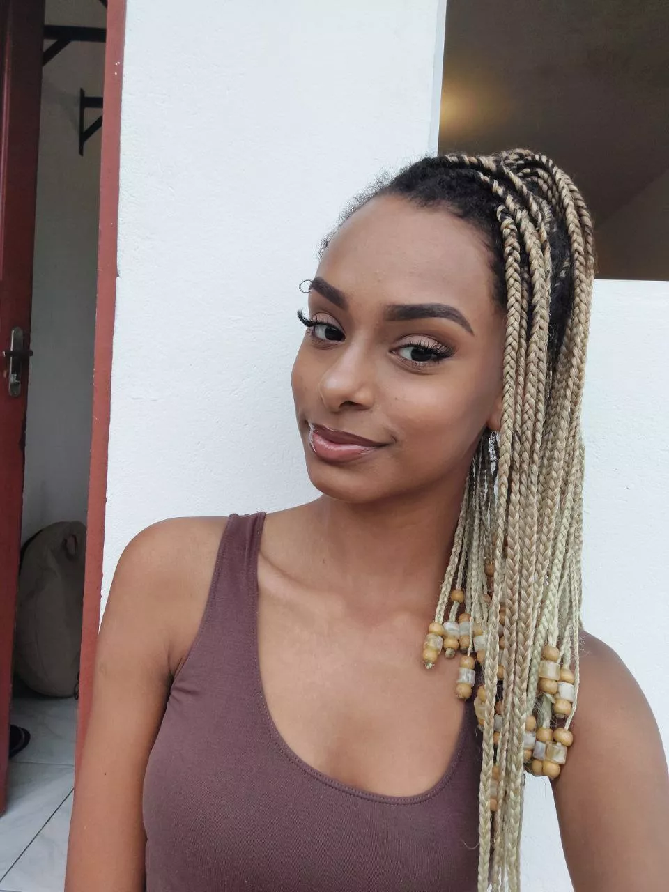 I may not be a pro, but I hope my natural beauty shines through.