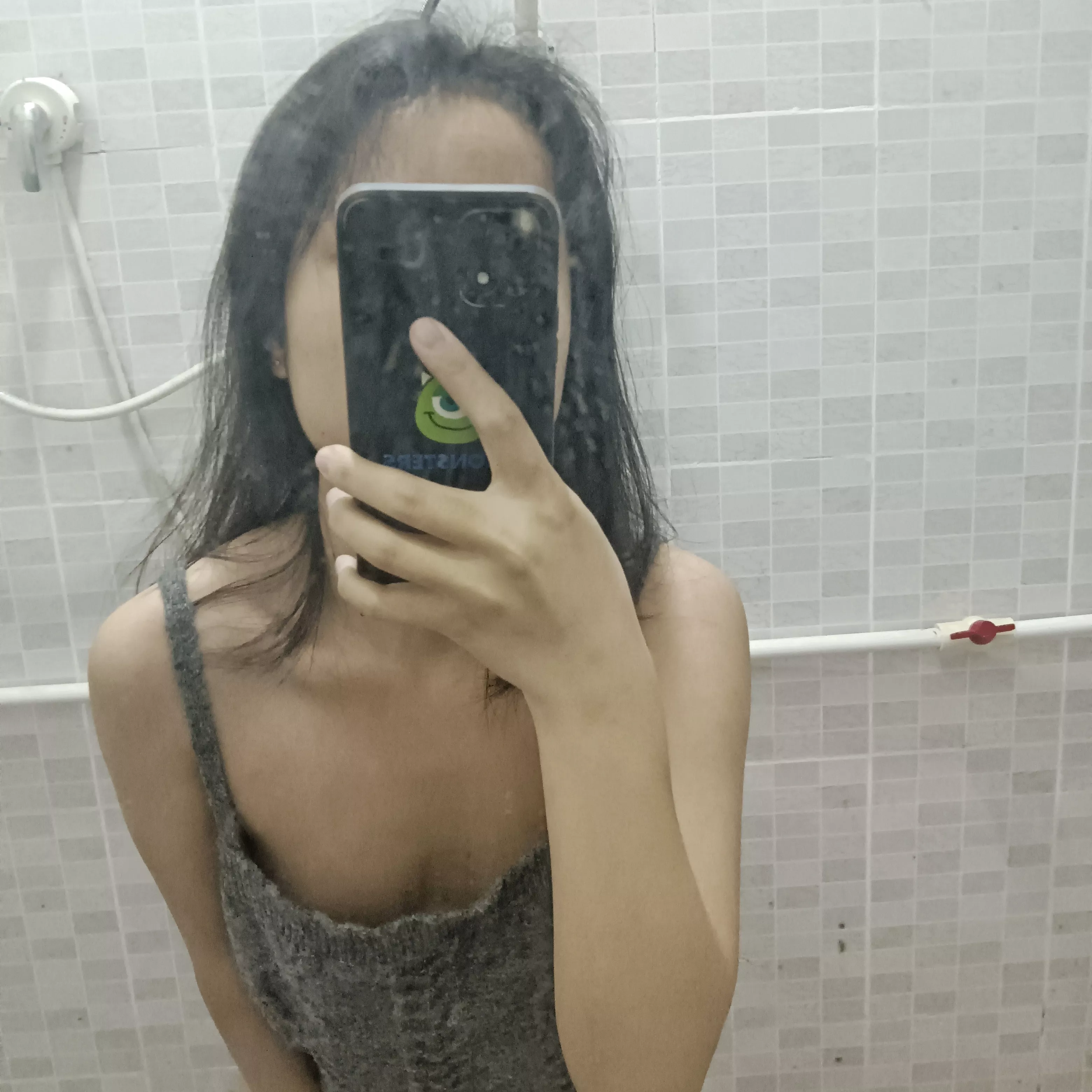 I should probably clean this mirror