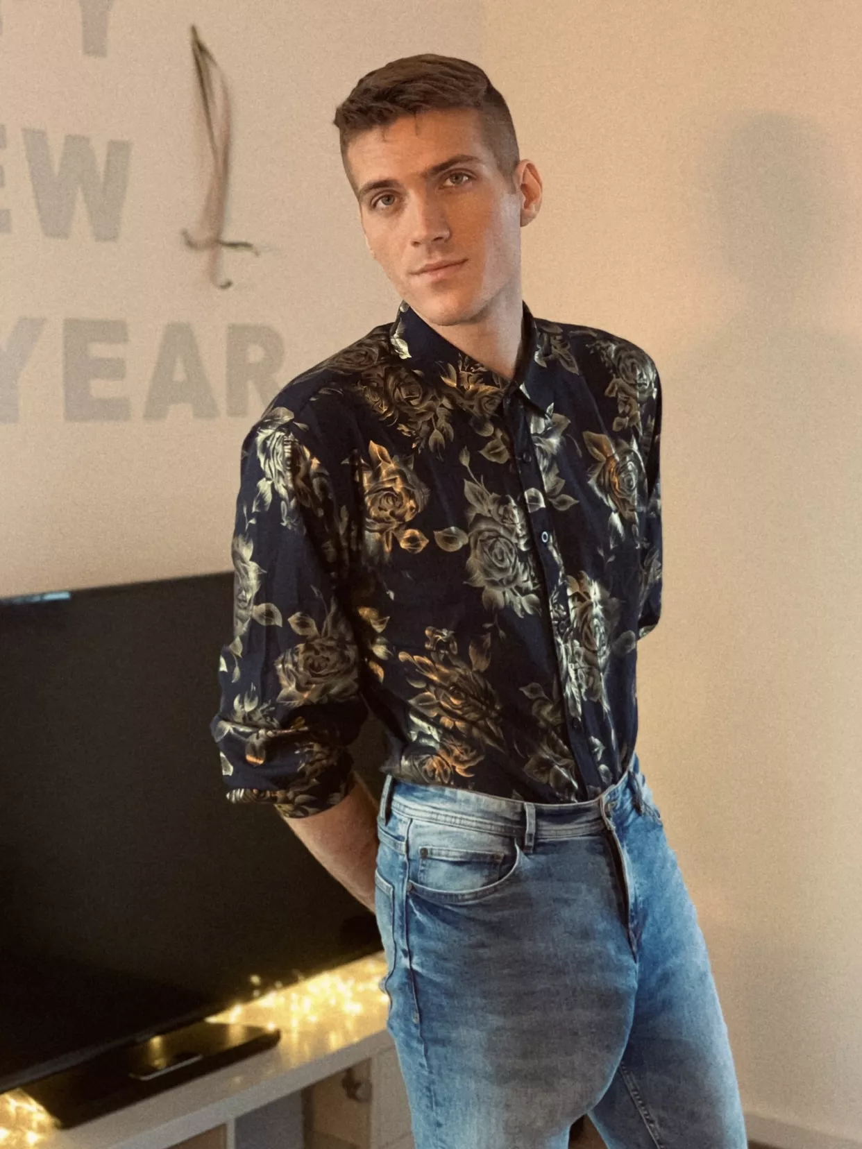 If you see my dick from this angle shoot me a dm and I will send you a surprise