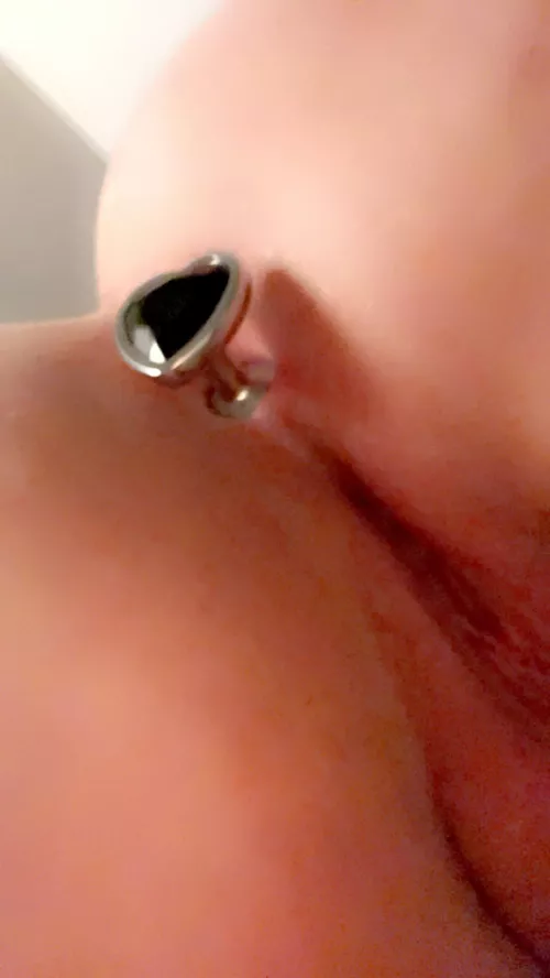 is this even considered in my butt?too tight </3