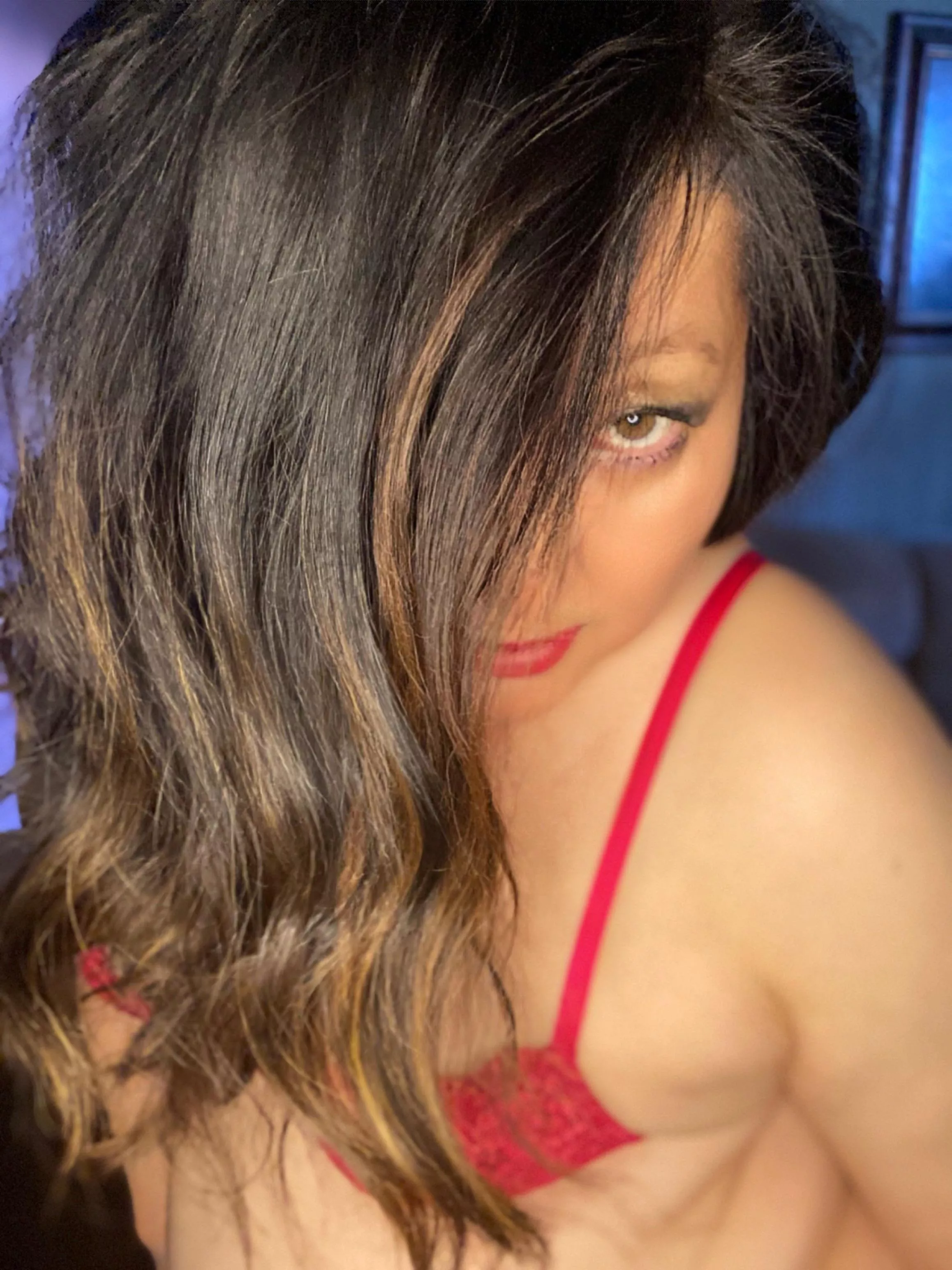 It’s Friday Eve and I’m feeling frisky ❤️