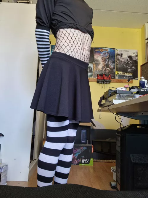 Its my birthday today 🥰 Do you think i look cute?