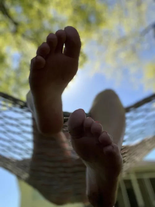 Just hanging out😊