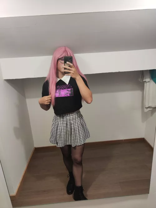 Me with pink hair, wdyt?