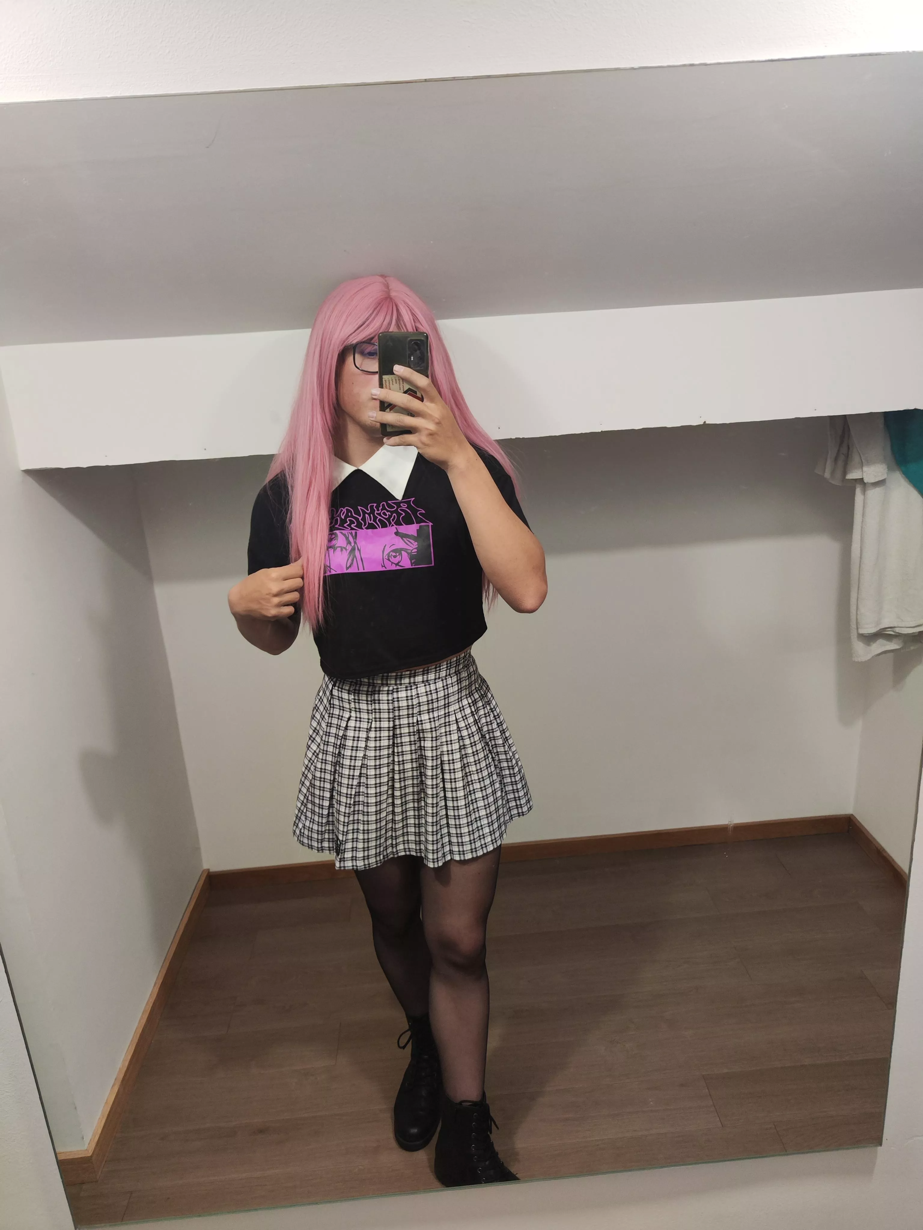 Me with pink hair, wdyt?