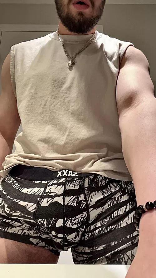 Muscles and cock for ur size kink