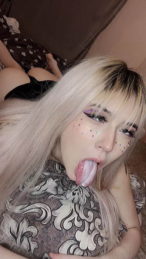 my tiny 2005 tits still have time to grow