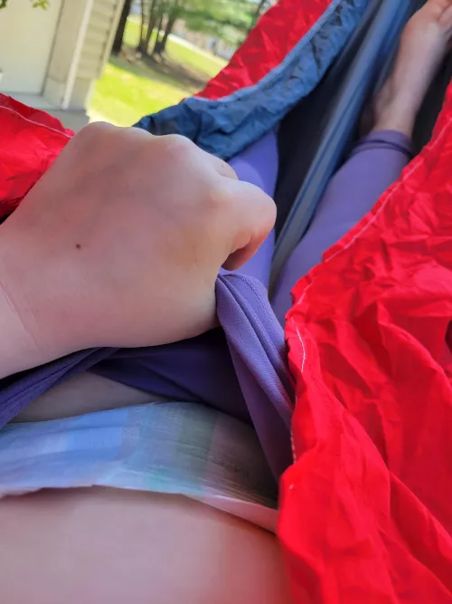 Padded hammock naps >>>