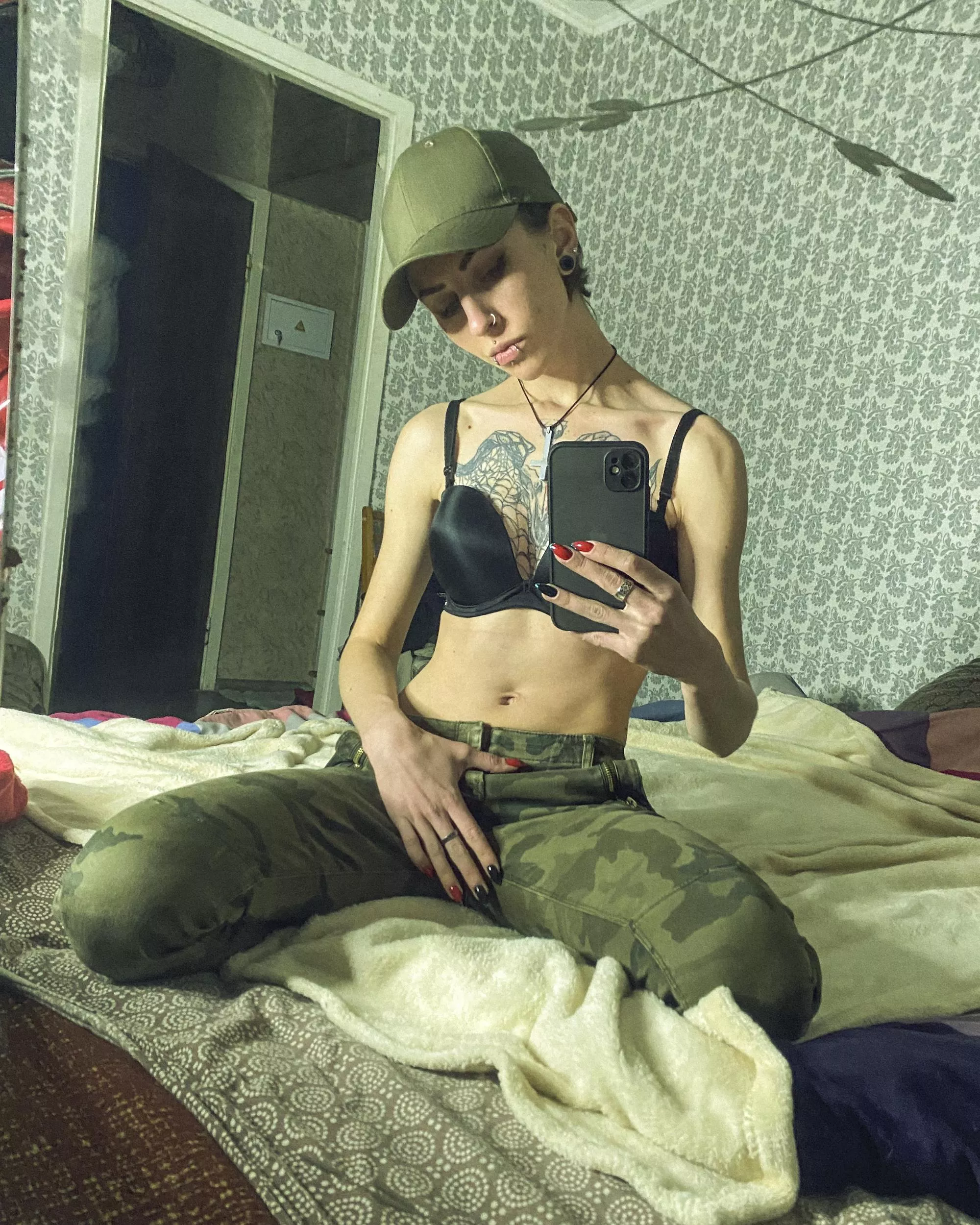 say hello to my tummy