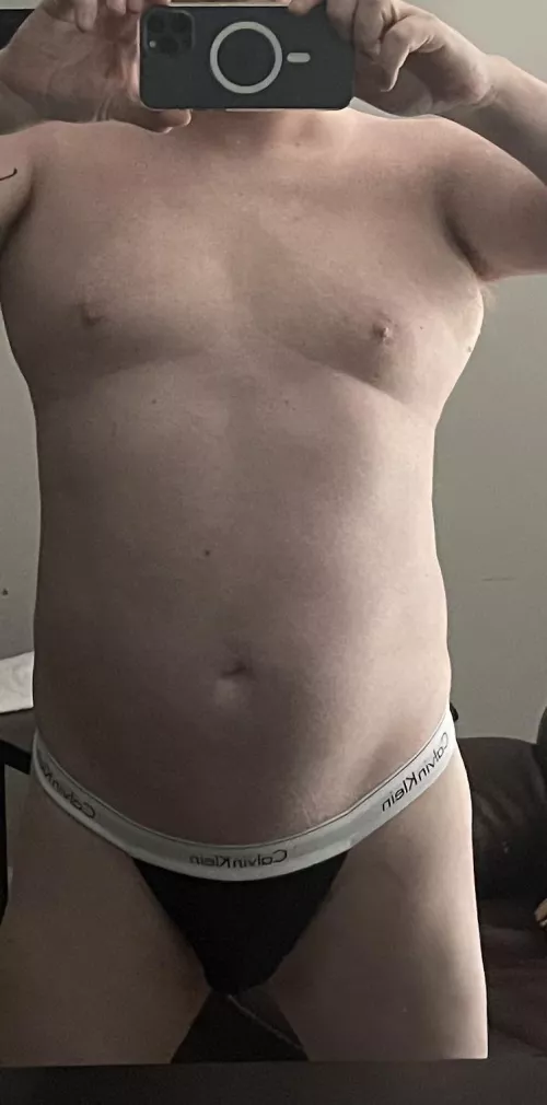 Straight guys can wear things too right?