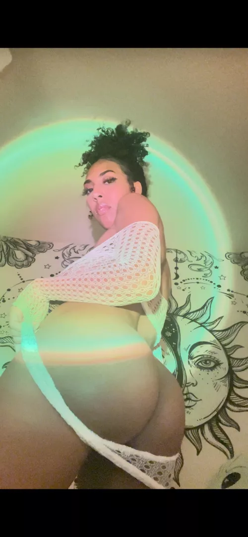 Tell me you like the view