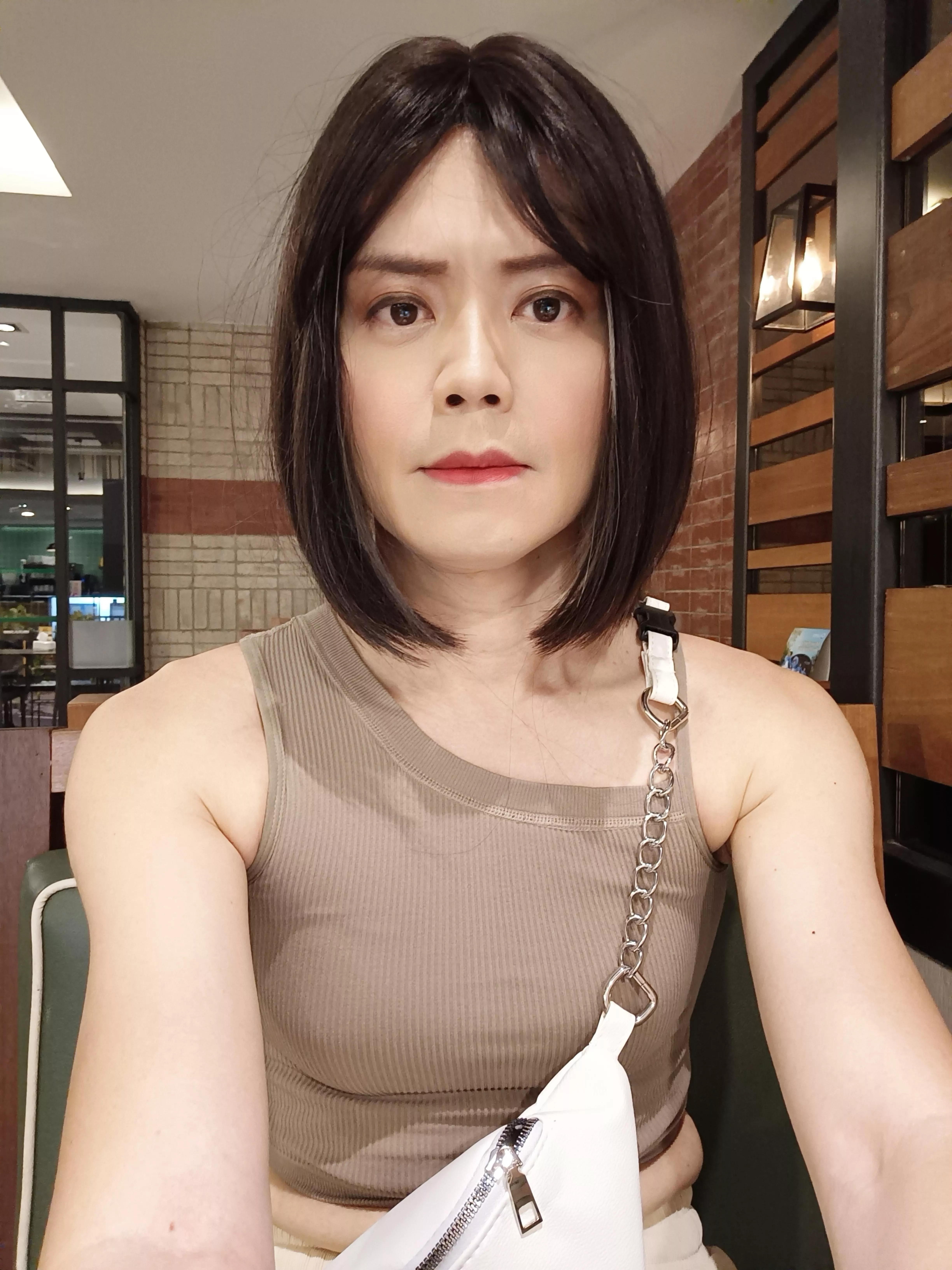 This picture would've been better without the love handles