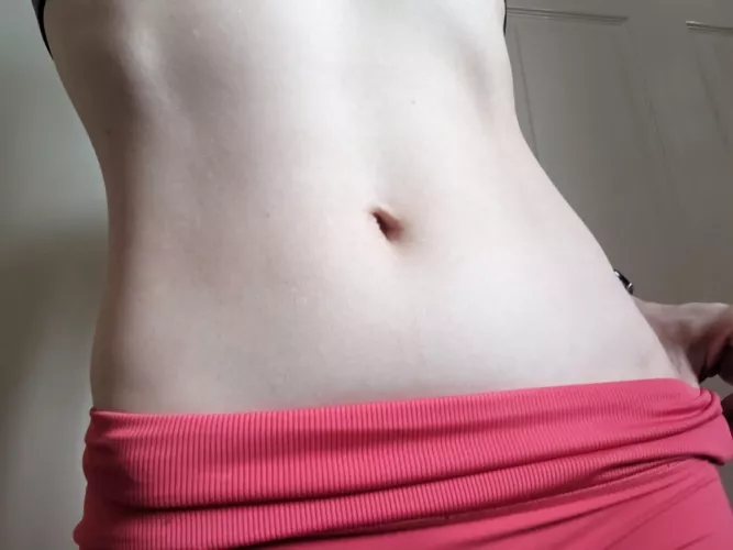 Toned and ready to be glazed 💦 [IMG]