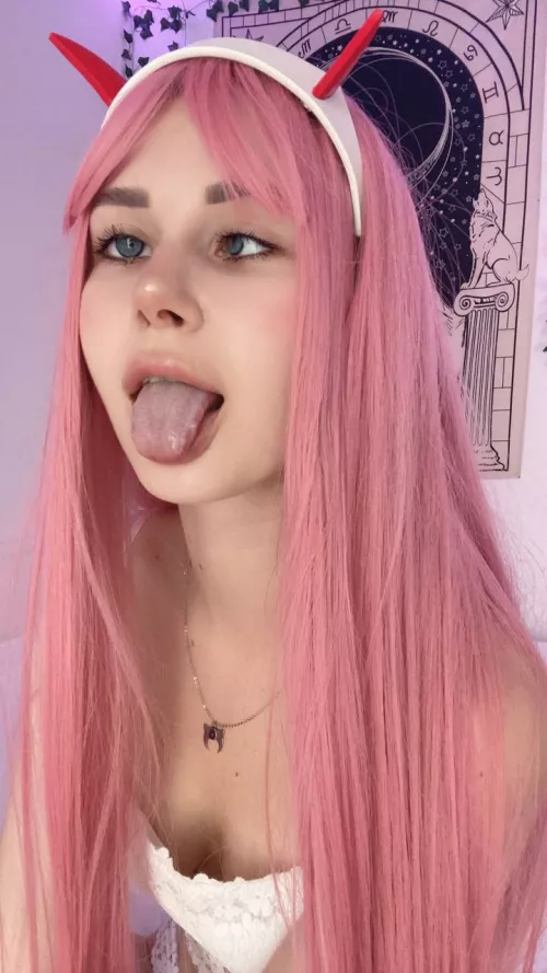 Tried reach my nose with my tongue