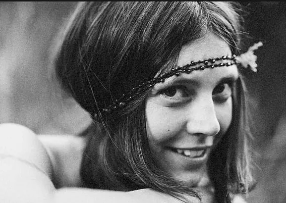 What type of girl is this?