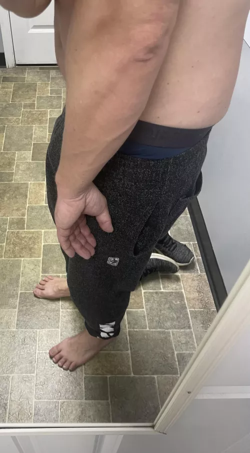 Your sideview as I’m walking along