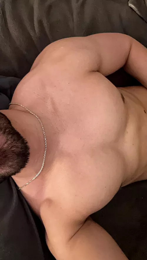 25 muscle fit looking for fit or btm. hairy+ Snap aaaeche
