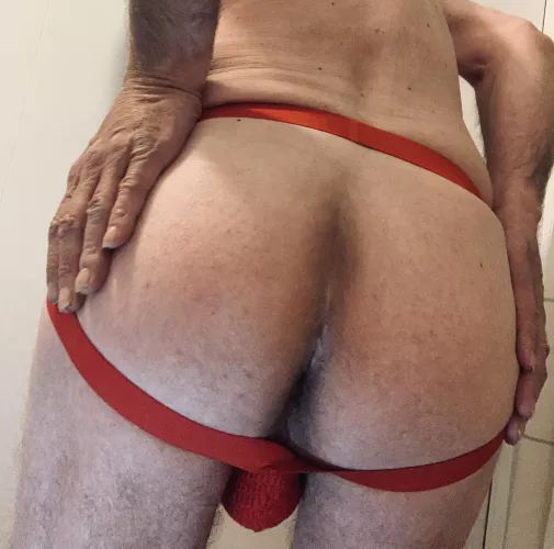 48 dad ass needs some attention