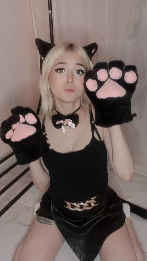 Anxious to post, am I adorable enough?