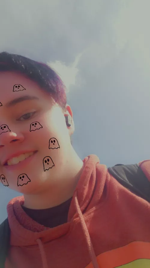 Anyone wanna play dbd add my psn: Reaperofsouls645