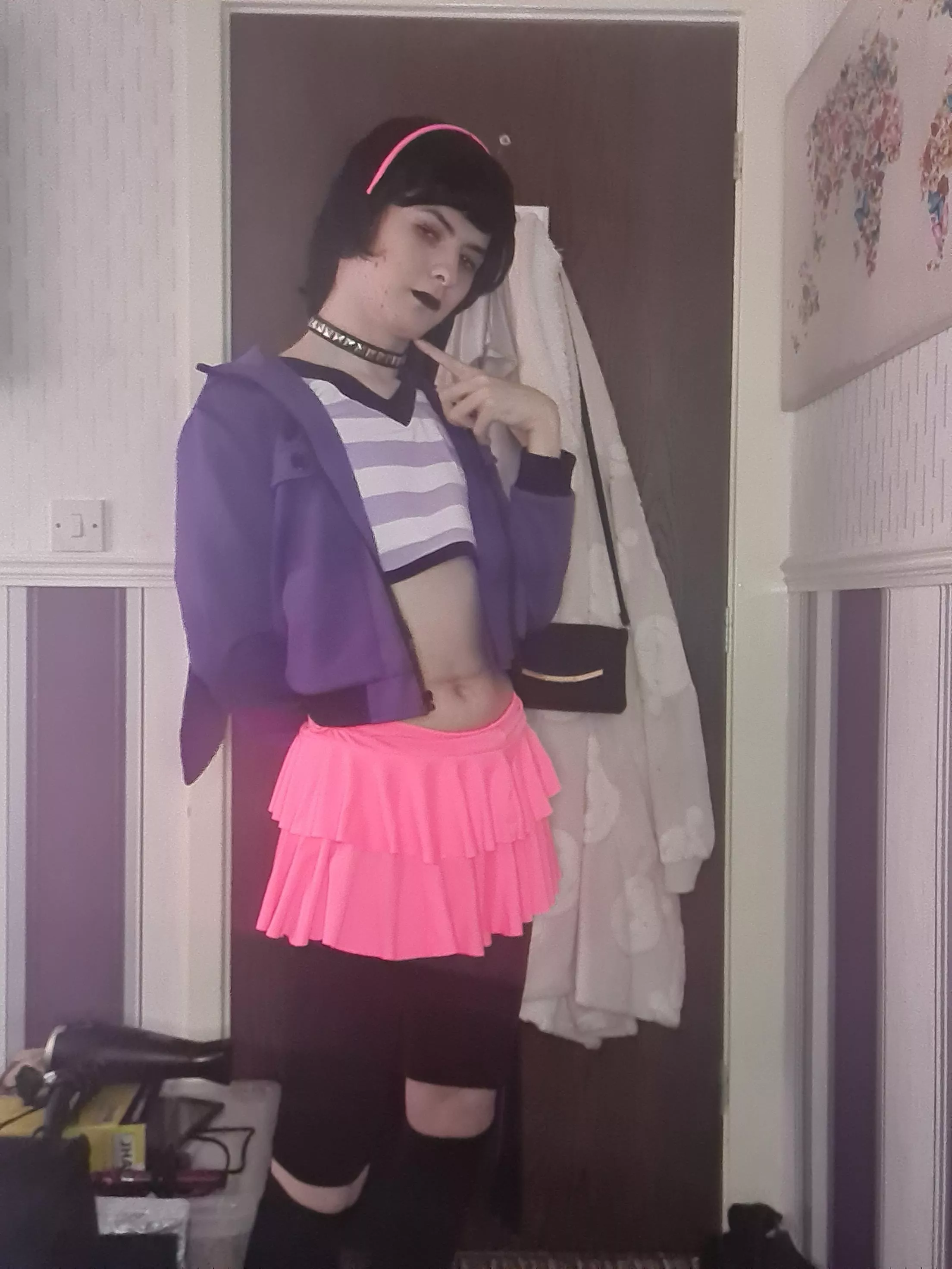 anyone want to see a movie with me?