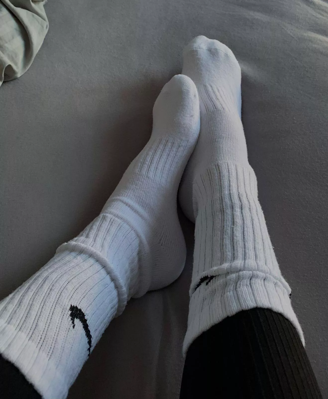 Black leggings + white socks are superior