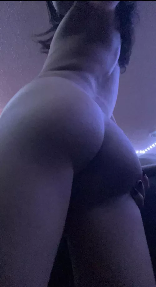 can i sit on ur face?